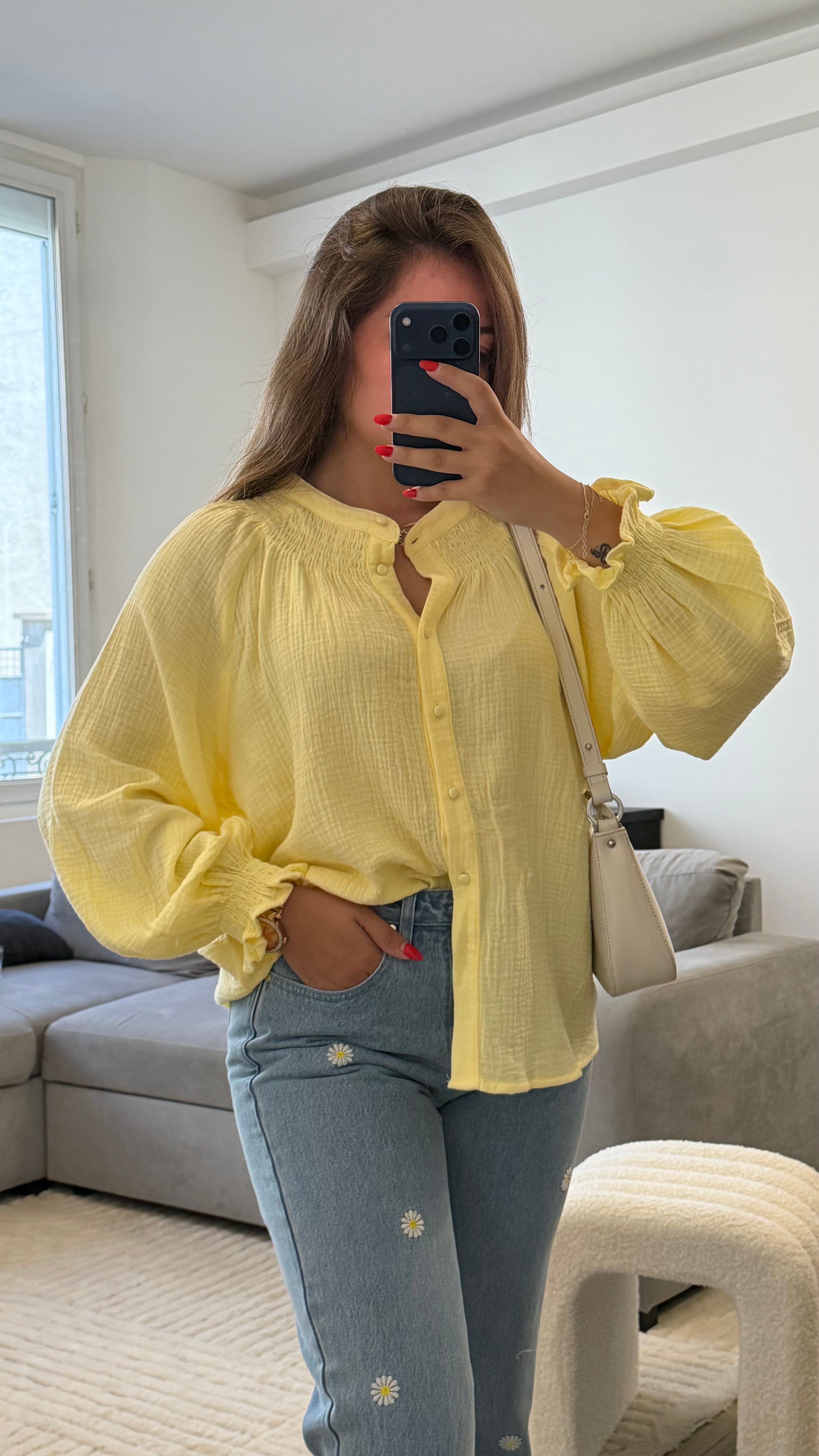 Blouse Melo en gaze de coton jaune à manches bouffantes.