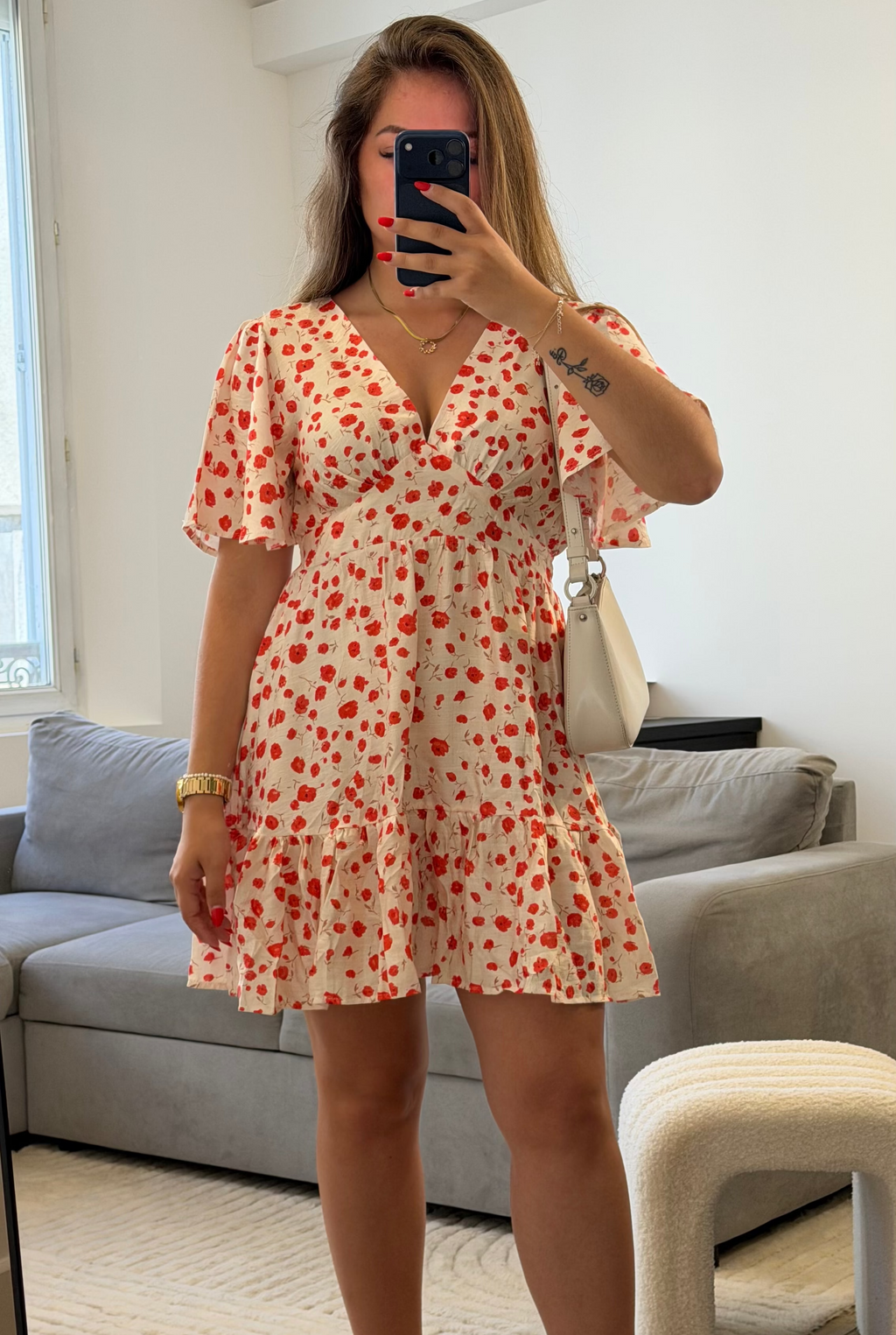 Robe Coquelicot fleurie en viscose avec imprimé de petites fleurs rouges pour femme.