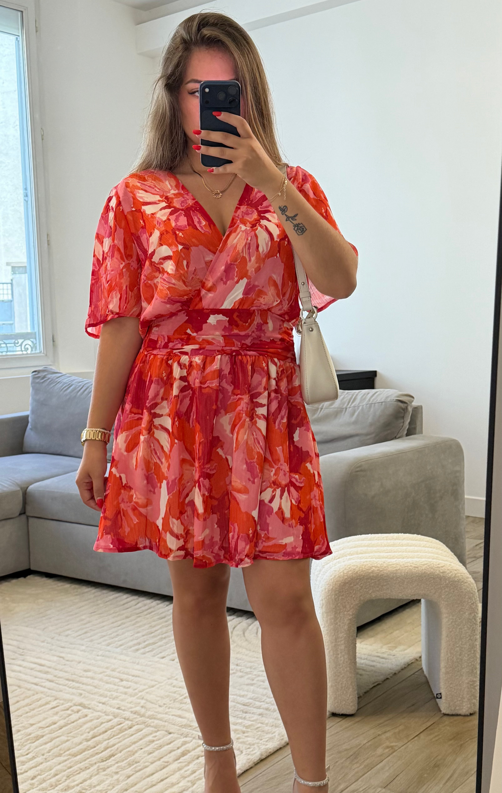 Détail de l'imprimé floral de la Robe Manuela.