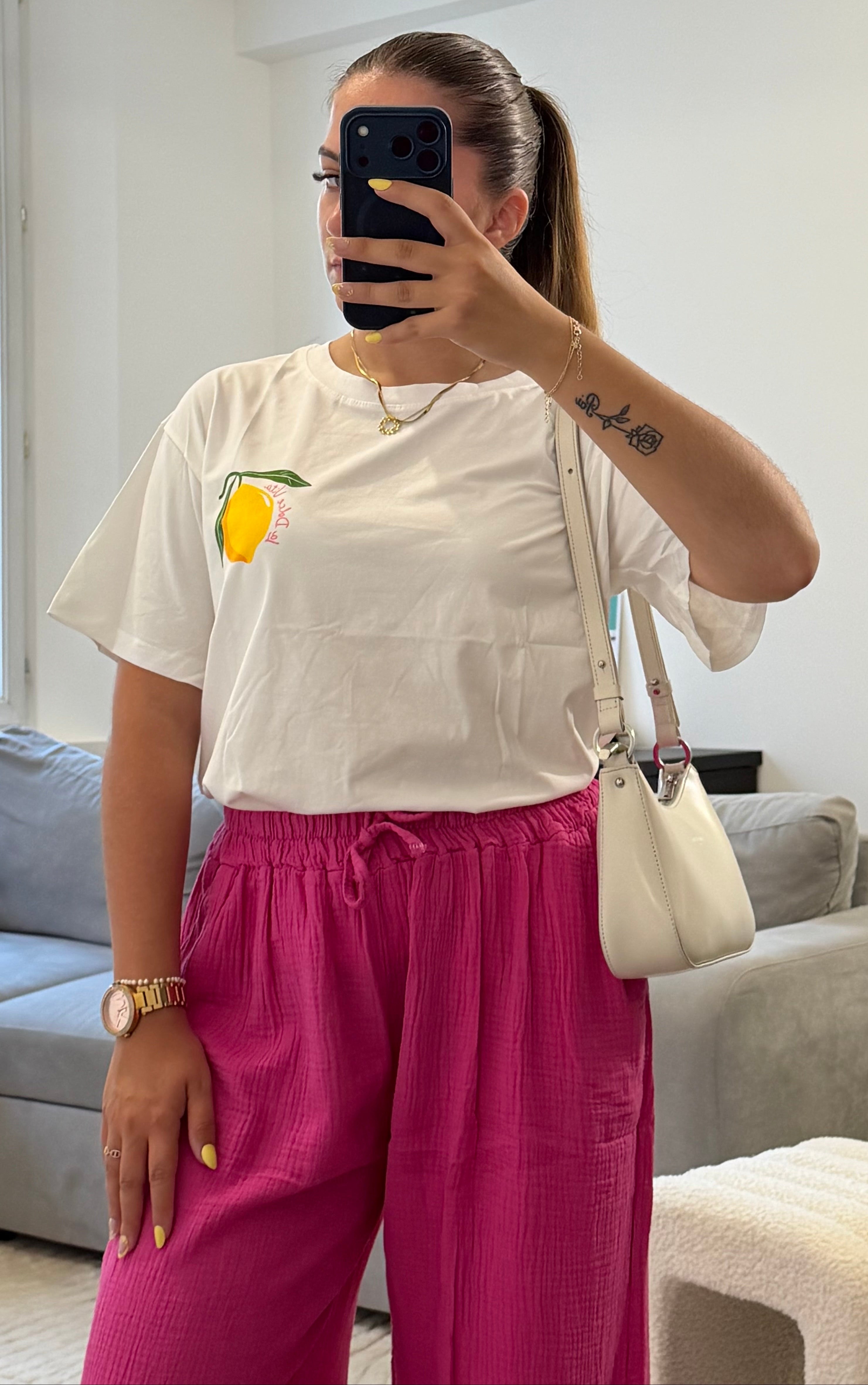 T-shirt Lili blanc à manches courtes avec motif citron, coupe oversize en coton, style estival et décontracté